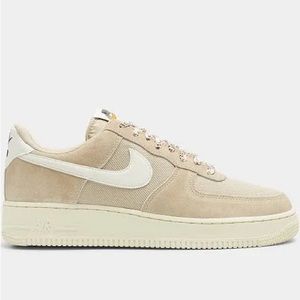 Mens Nike Rattan Air Force ‘07 Lv8 Sneakers